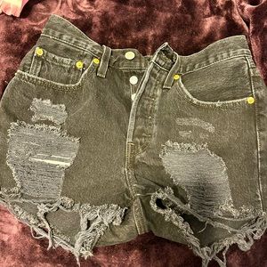 Levi black jean shorts